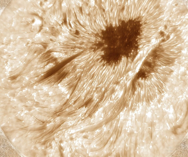 Моделирование показало, что&nbsp;внутри Солнца может скрываться ядро из тёмной материи